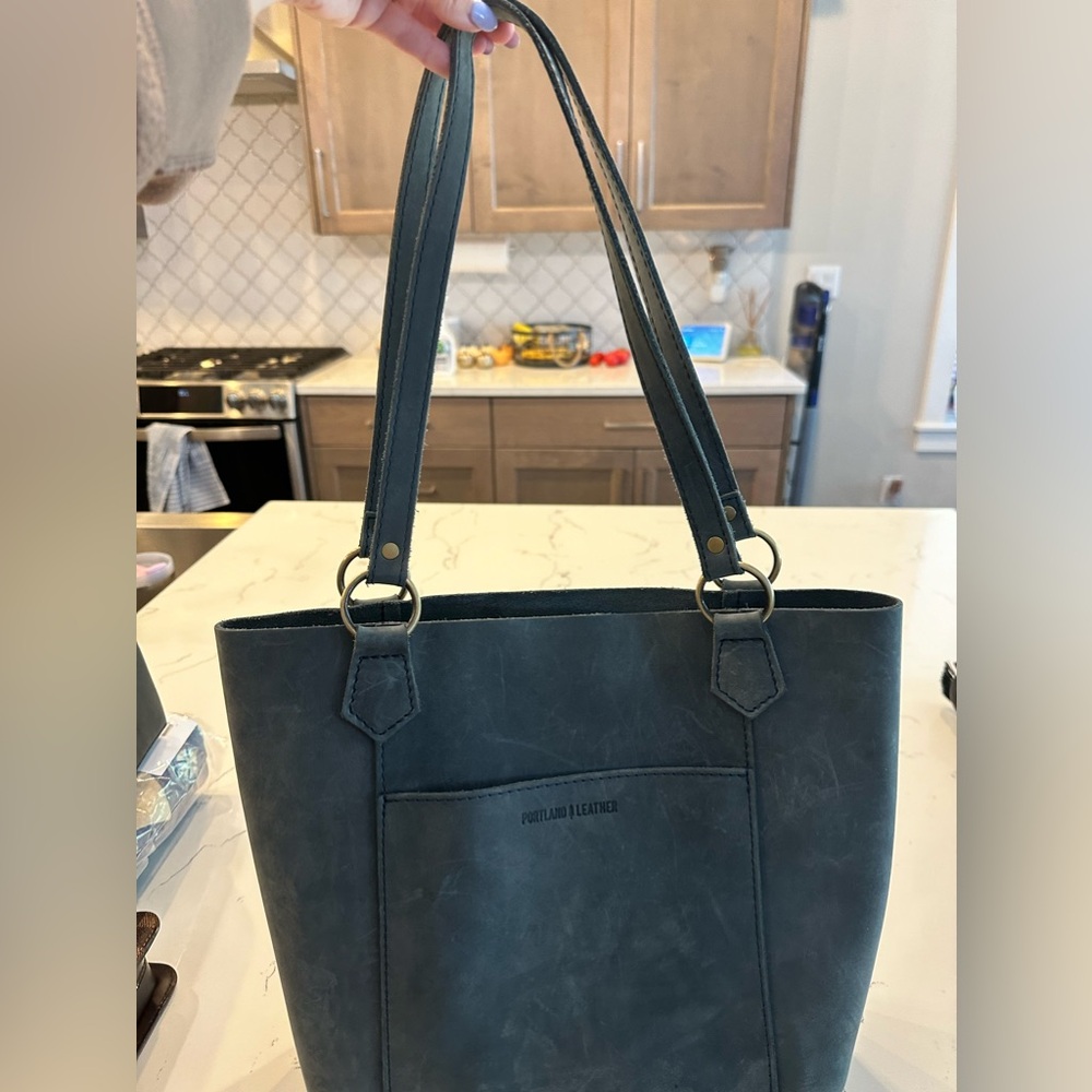 Portland Leather Market Tote
